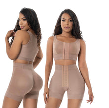 Load image into Gallery viewer, 5035 Short levanta cola con líneas de broches